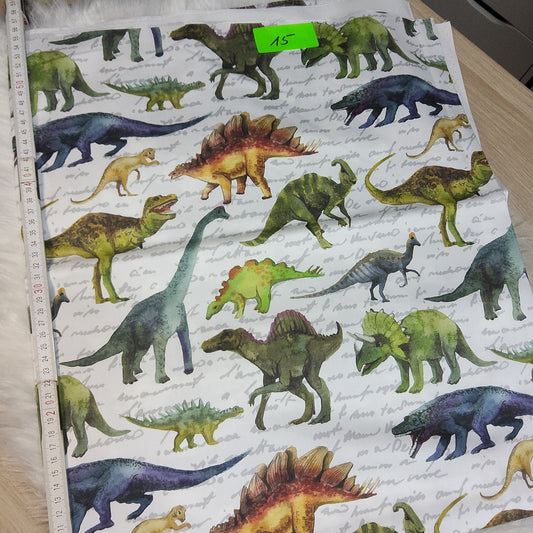 Sofortkauf: Dinosaurier auf Schrift Baumwolle 1 m x 1,50 m (15) - keine Fehler