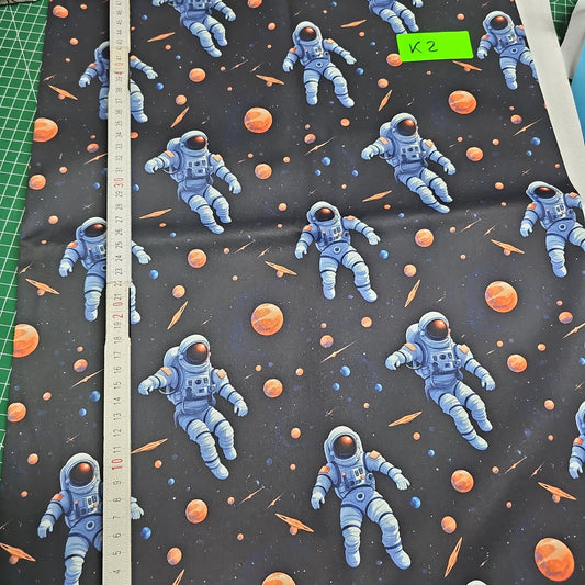 Sofortkauf: Astronaut orange Planeten 1 m x 1,50 m (K2) - keine Fehler