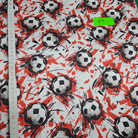 Sofortkauf: Fussball rot 1 m x 1,50 m (K9) - keine Fehler