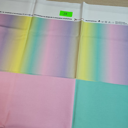 Sofortkauf: Stoffmix Kristall Pastell grün mit rosa 0.97 m x 1,50 m (39) - keine Fehler
