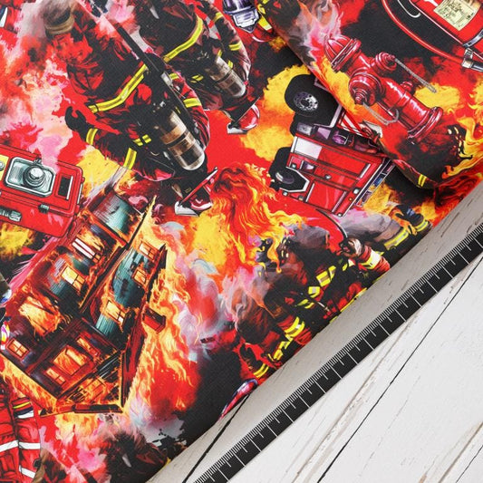 Baumwollsatin: Feuerwehr Einsatz - perfekt für Schultüten, Accessoires zur Einschulung - Feuerwehrauto, Feuerwehrmann, Feuer, Rettungsteam