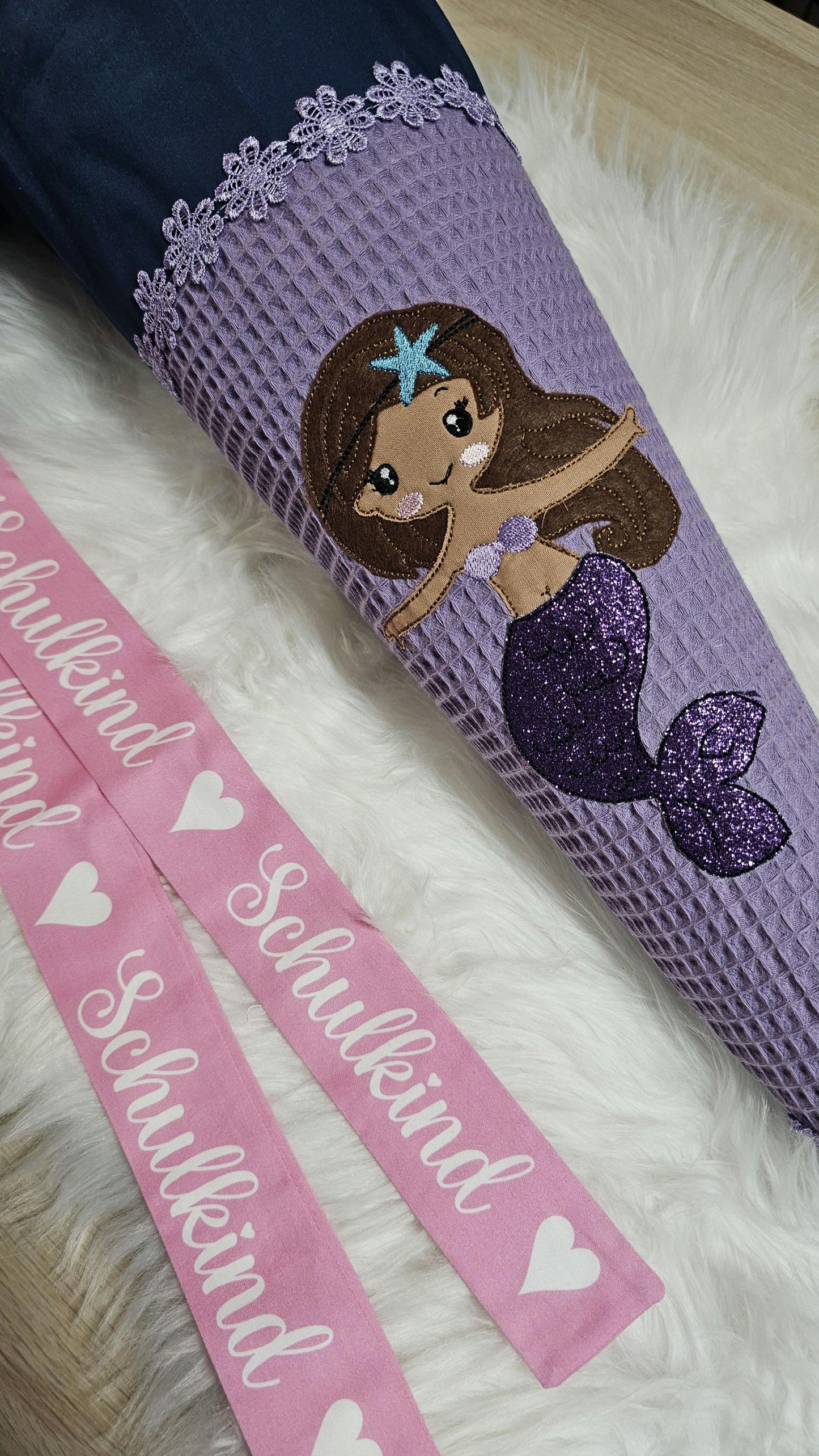 Schultüte mit Applikation / Stickerei / Stickmotiv - 70cm - Meerjungfrau auf Unterwasser Feuerwerk - ST148