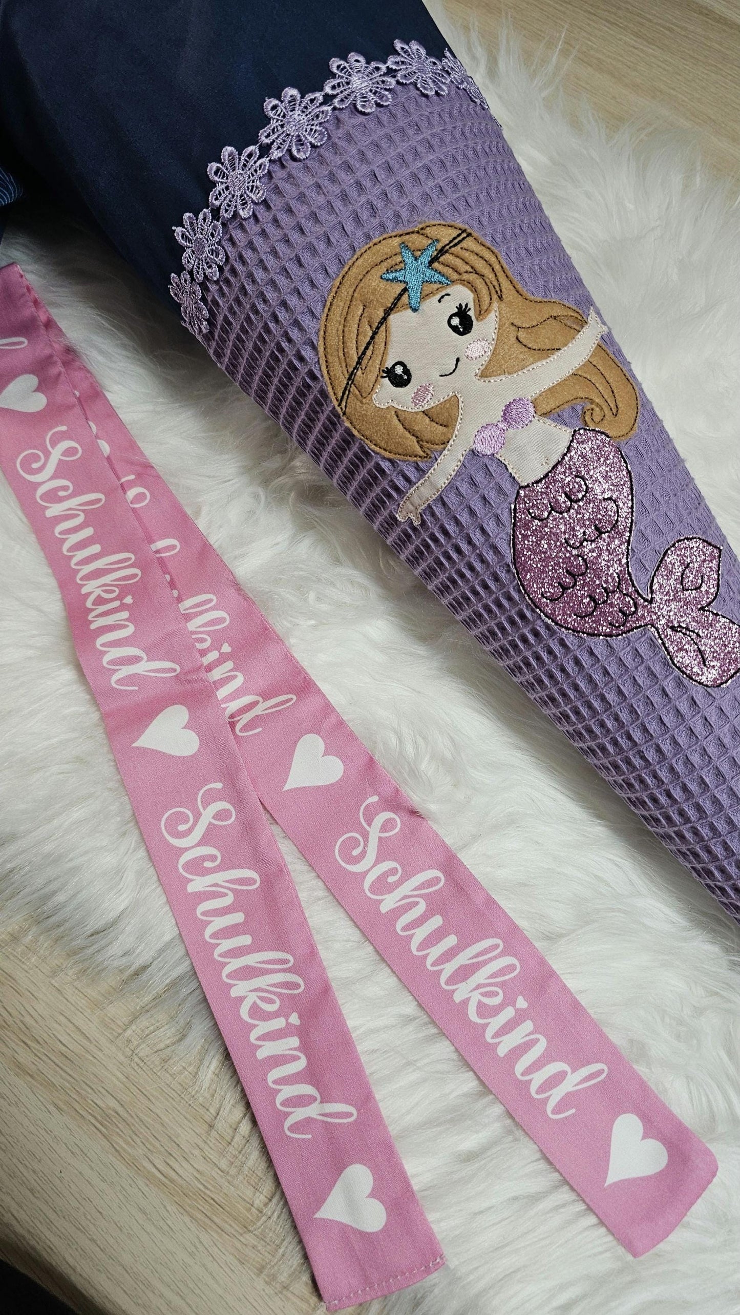 Schultüte mit Applikation / Stickerei / Stickmotiv - 70cm - Meerjungfrau auf Unterwasser Feuerwerk - ST147