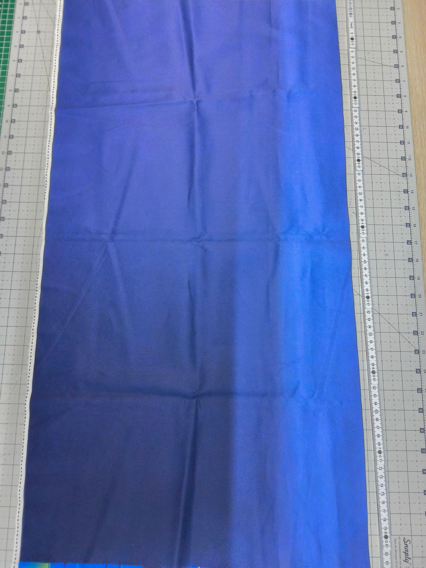 Sofortkauf: Baumwolle-Meterware ca. 150 x 42 cm - " Polizeistation - Farbe läuft aus - siehe Bild " (Nr. 172)