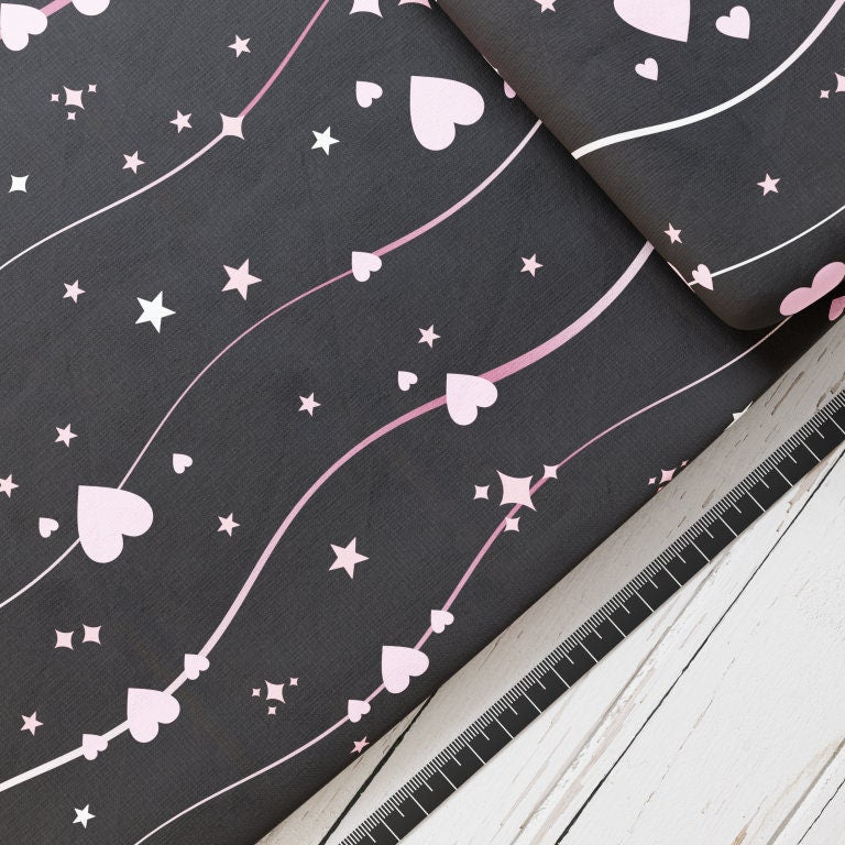 Baumwollsatin: Herzen Rosella - perfekt für Schultüten, Accessoires zur Einschulung - Herzen, Sterne, Wellen, Linien, Streifen