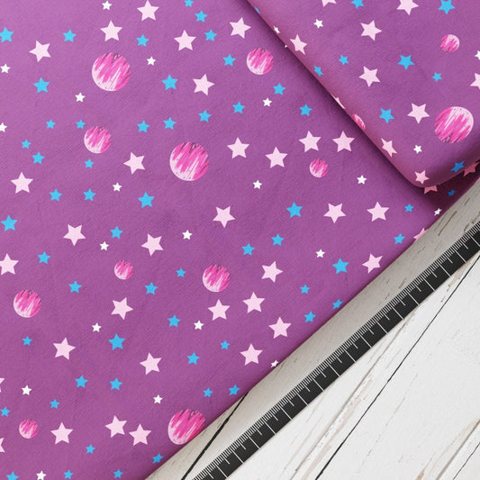 Baumwollsatin: Stars & Planets LILA - perfekt für Schultüten, Accessoires zur Einschulung - Sterne, Unicorn, Einhorn, Planeten
