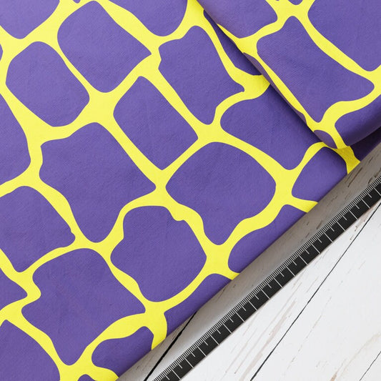 Baumwollsatin: Dino Schuppen Gelb Lila - perfekt für Schultüten, Accessoires zur Einschulung - T-Rex, Drache, Dinosaurier