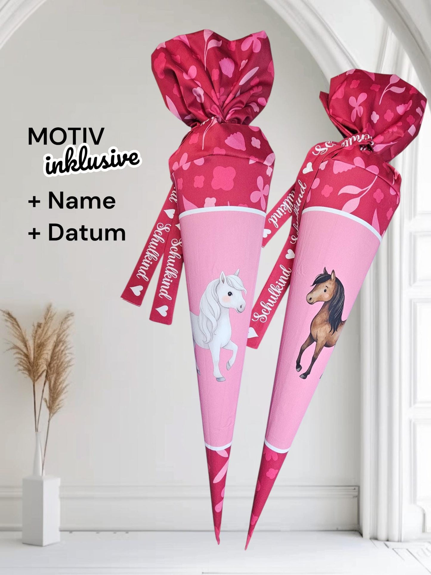 Schultüte mit Motiv (Bügelbild / bedruckt) - 70cm oder 85cm - Pferd auf Beerenblumen inklusive Name und Datum