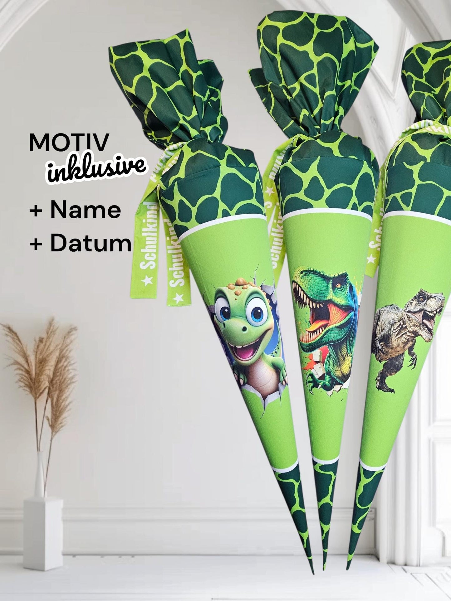 Schultüte mit Motiv (Bügelbild / bedruckt) - 70cm oder 85cm - Dino, T-Rex, Baby Dino auf Dino Schuppen Grün inklusive Name und Datum