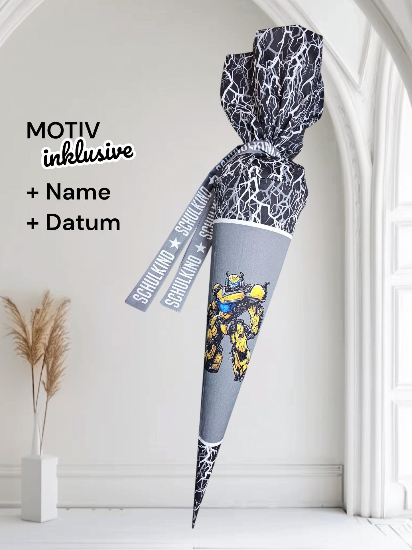 Schultüte mit Motiv (Bügelbild / bedruckt) - 70cm oder 85cm - Roboter auf Blitze Schwarz Weiß inklusive Name und Datum