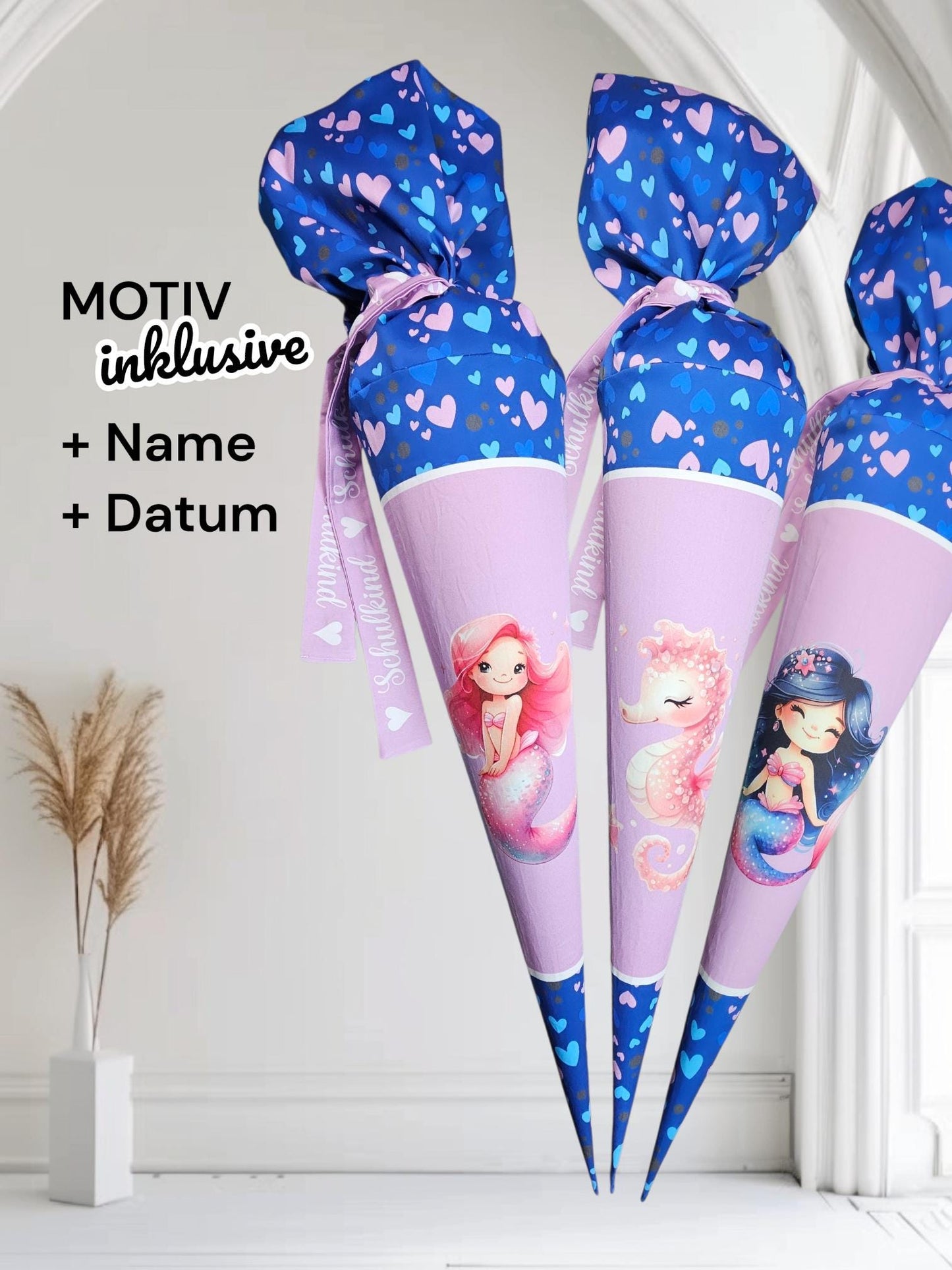 Schultüte mit Motiv (Bügelbild / bedruckt) - 70cm oder 85cm - Meerjungfrau auf Herzen im Meer inklusive Name und Datum