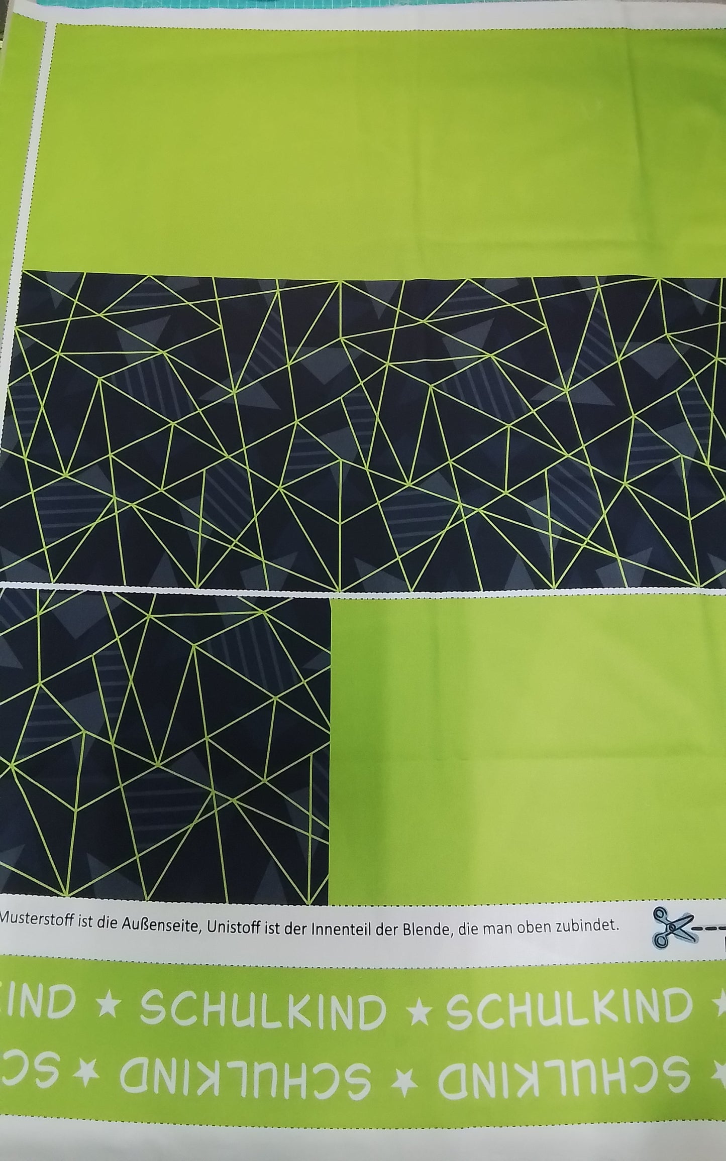 Sofortkauf: Schultüten Nähset - Muster + Geschwistertüte-" Panther brüllend auf Dark with Stripes+Valentin+Schulkind 2026" -Baumwoll-Panel zum selber nähen- 85 cm und 35 cm.Wie abgebildet!!! (Kopie)