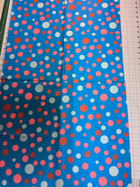 Sofortkauf: Baumwolle ca. - 150 x 45 cm "Elegante Punkte auf türkis"  (kleiner Fleck- siehe Bild - Nr. 127)