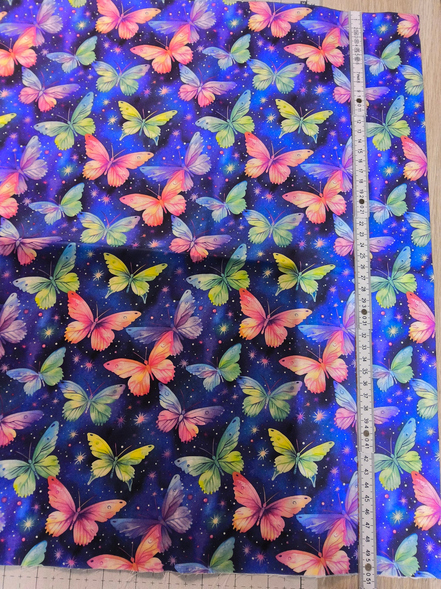 Sofortkauf: Baumwolle-Meterware ca. 150 x 50 cm - " Bunte Schmetterlinge " (Nr. 162)