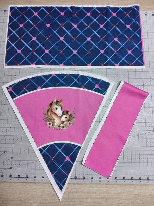 Sofortkauf DIY: 35 cm (Geschwistertüte) aus Baumwolle als Nähset - " Pferde auf pferdestippstoff 2.0 " - wie abgebildet - ( Nähset Geschwistertüte Nr. 119 )