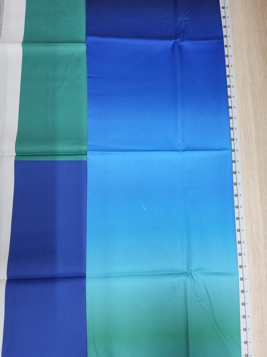 Sofortkauf: Baumwolle Stoffmix  ca. 150 x 100 cm - Farbverlauf Grün Blau ( Fehler Faden auf blau-siehe Bild)