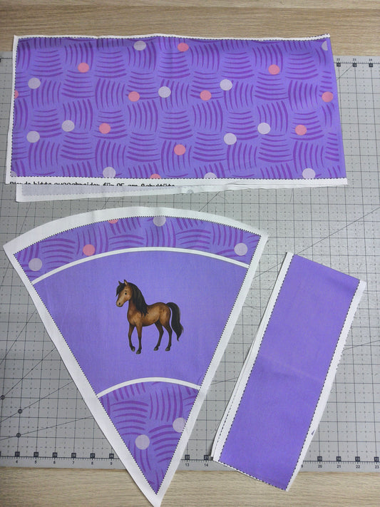 Sofortkauf DIY: 35 cm (Geschwistertüte) aus Baumwolle als Nähset - " Pferd auf Lavendelfelder " - wie abgebildet - ( Nähset Geschwistertüte Nr. 112 )