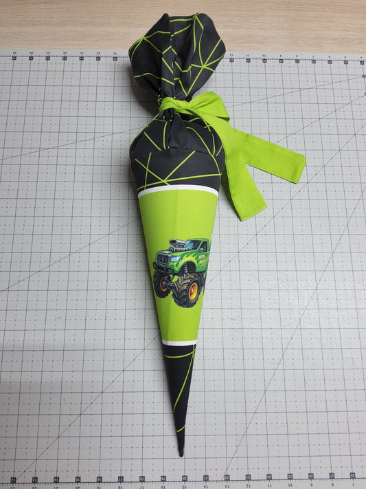 Sofortkauf 35cm: Zuckertüte mit Rohling 35 cm "Monster Truck" - wie abgebildet