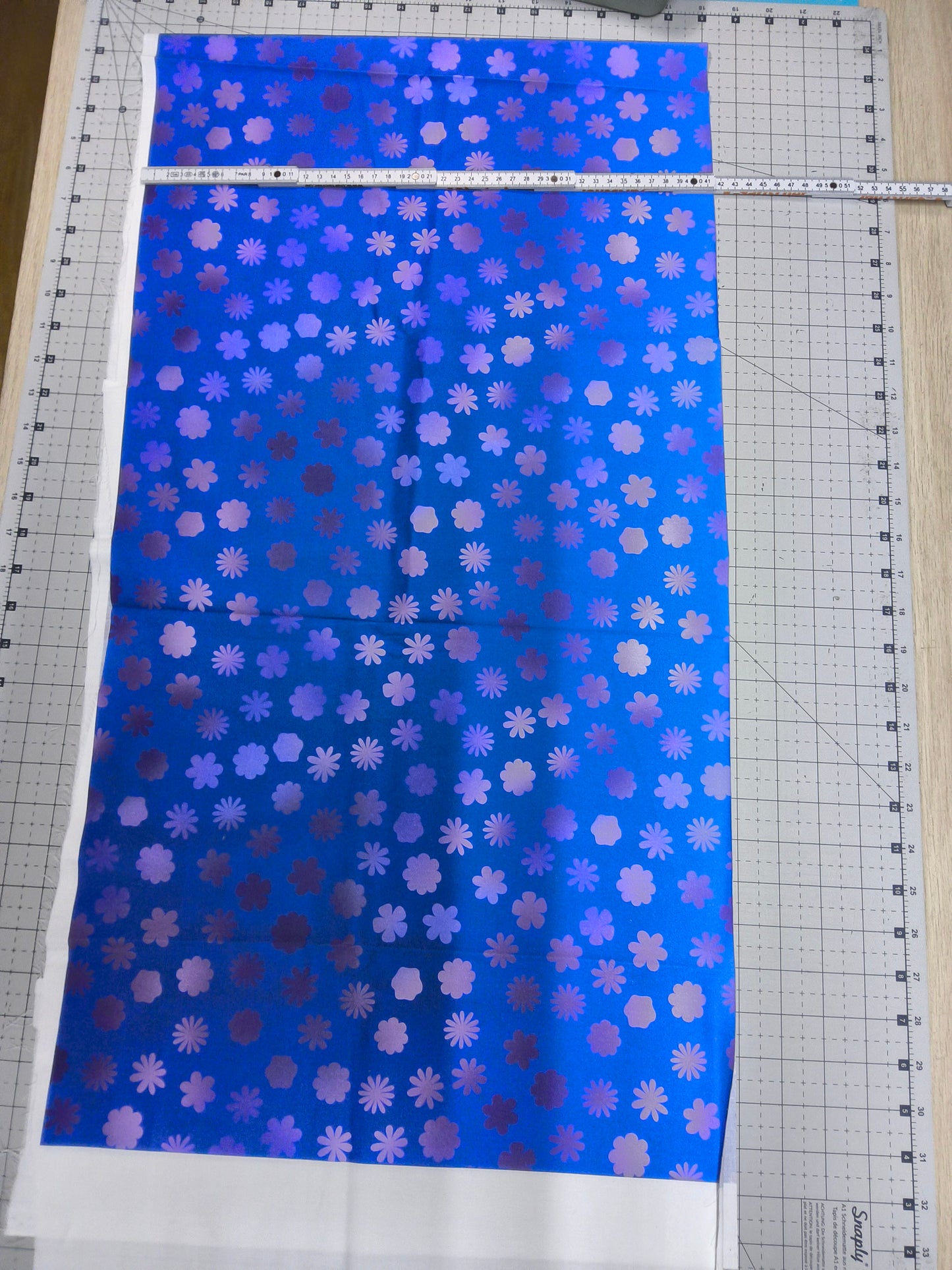 Sofortkauf: Baumwolle-Meterware ca. 150 x 40 cm - " Aquarell Blumen " (Nr. 172)
